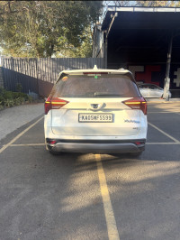 White Mahindra XUV700 AX7L D AT AWD