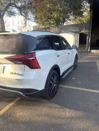 White Mahindra XUV700 AX7L D AT AWD