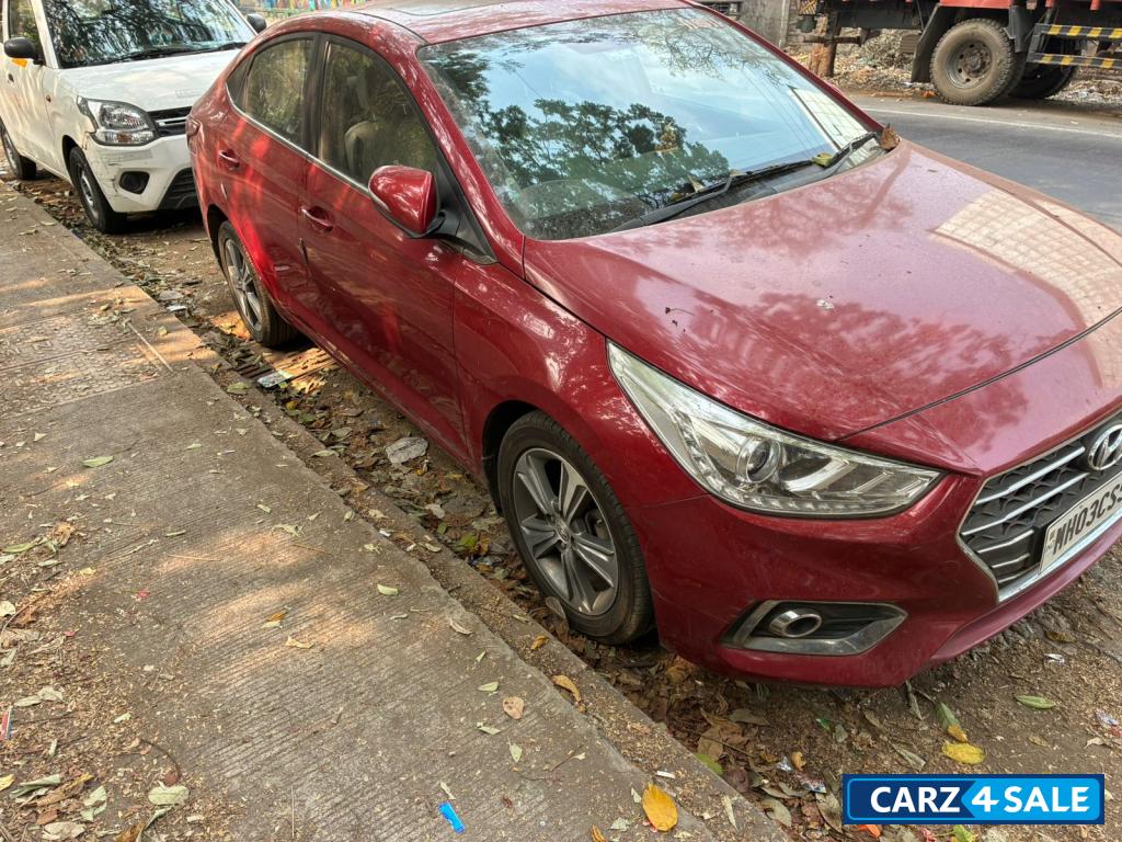 Hyundai Verna 1.6 CRDi SX +