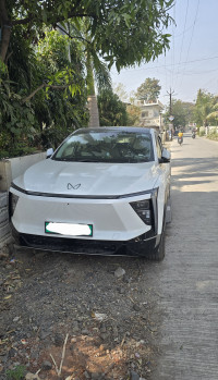 While Evest Mahindra XEV 9S Xuv 9E 79 Kw