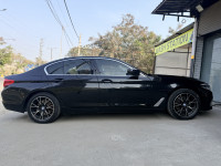 BMW 5-Series 520d luxury line