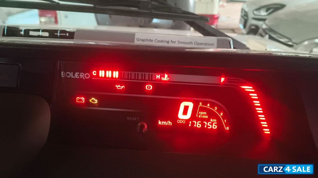 Diamond White Mahindra Bolero B6 BS-VI