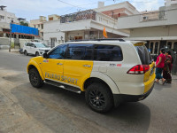 Yellow White Mitsubishi Pajero Sport 4x4 Limited Edition