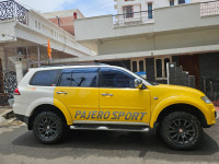 Yellow White Mitsubishi Pajero Sport 4x4 Limited Edition