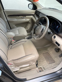 Maruti Suzuki Ertiga Zxi