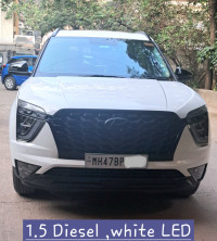 White Hyundai Alcazar Signature Adventure