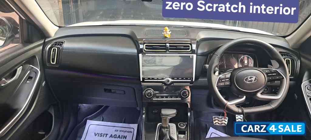 White Hyundai Alcazar Signature Adventure