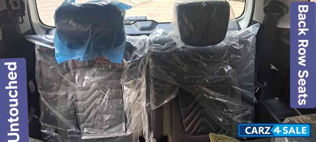 White Hyundai Alcazar Signature Adventure