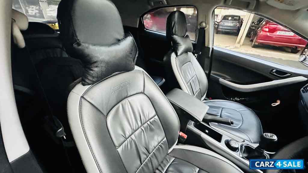 Daytona Grey Tata Nexon Xms