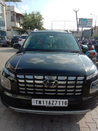 Black Hyundai Venue HYUNDAI/VENUE/1.2 S OPTIONAL PETROL / PETRO