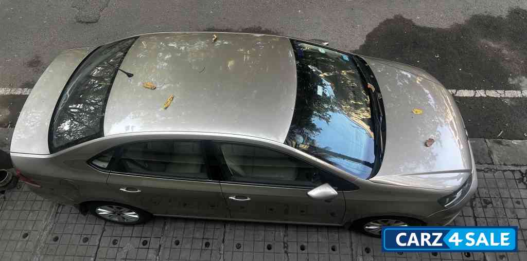 Titanium Beige Volkswagen Vento 1.6 highline MT Petrol Titanium Beige Volkswagen Vento 1.6 highline MT Petrol