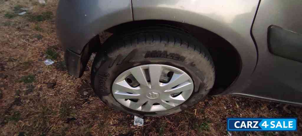 Saloon Maruti Suzuki Ritz VDIBSIV