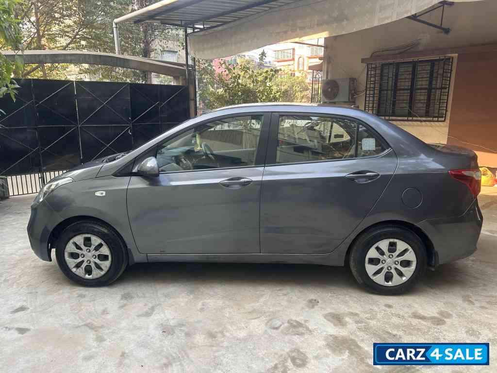 Ash Hyundai Xcent XCENT-VTVT E PLUS Ash Hyundai Xcent XCENT-VTVT E PLUS