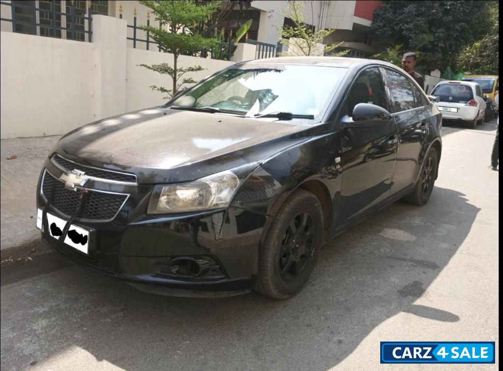 Black Chevrolet Cruze Ltz AT Black Chevrolet Cruze Ltz AT