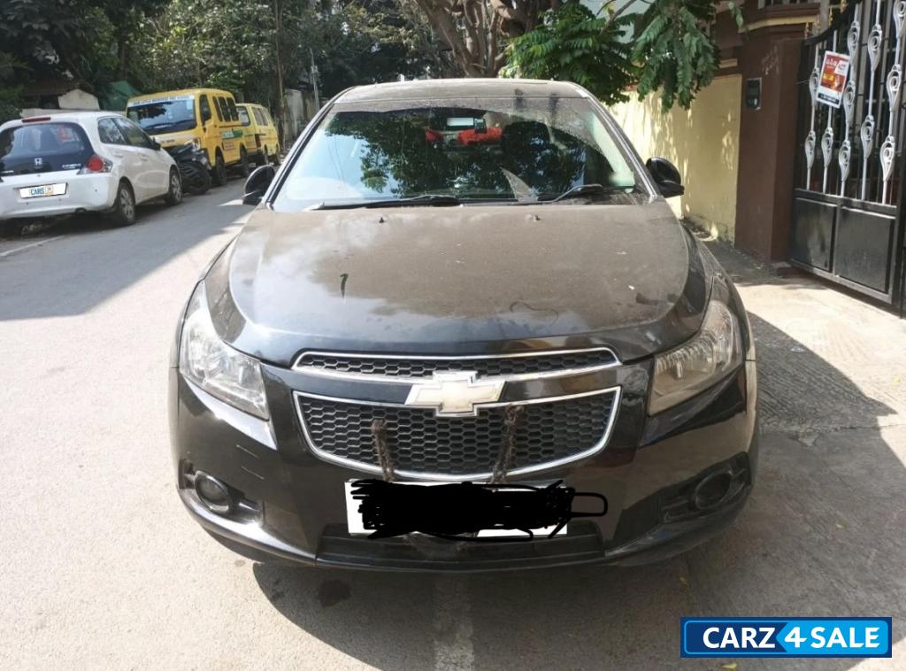 Black Chevrolet Cruze Ltz AT Black Chevrolet Cruze Ltz AT