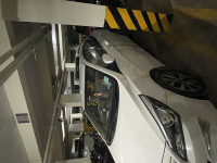 White Hyundai Verna 1.6