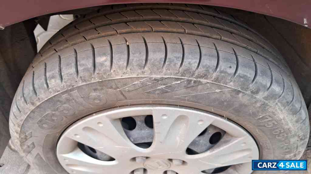 Honda Amaze 1.2 S MT Honda Amaze 1.2 S MT