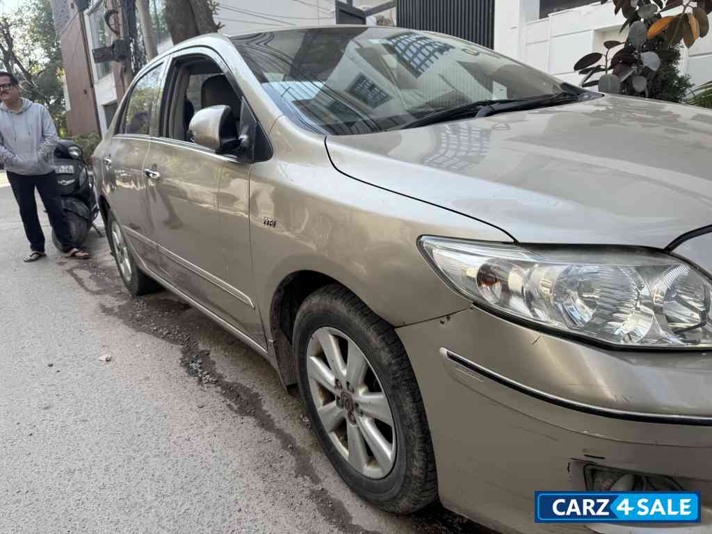 Toyota Corolla Altis