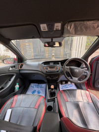 Red Hyundai Elite i20 Active sx