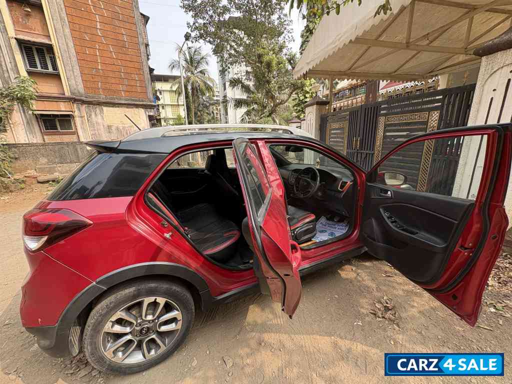 Red Hyundai Elite i20 Active sx