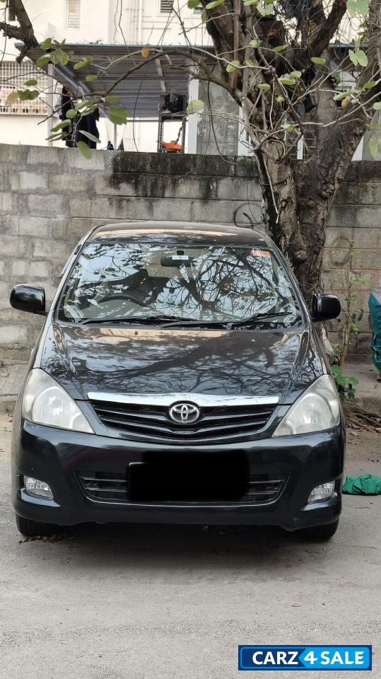 Toyota Innova 2.4G5