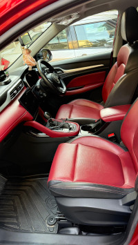 Red MG Astor 220 Turbo 6AT Savvy Red