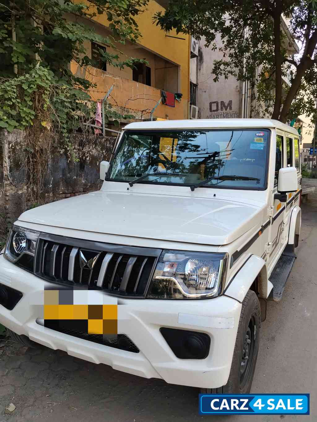 Mahindra Bolero B6