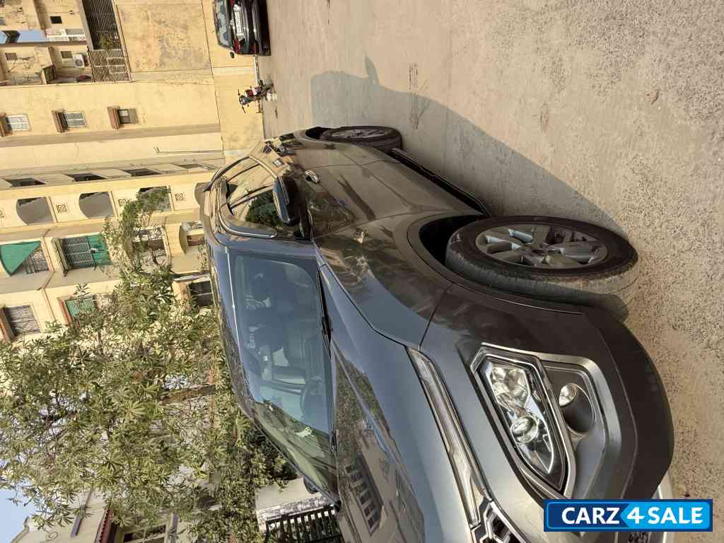 Day Grey Tata Safari XTA plus Day Grey Tata Safari XTA plus