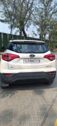 White Mahindra XUV300 W6