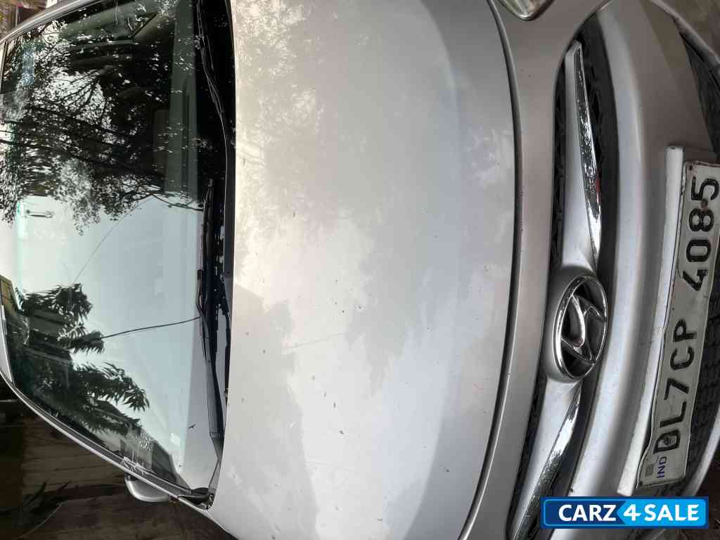 Silver Hyundai i10 Magna