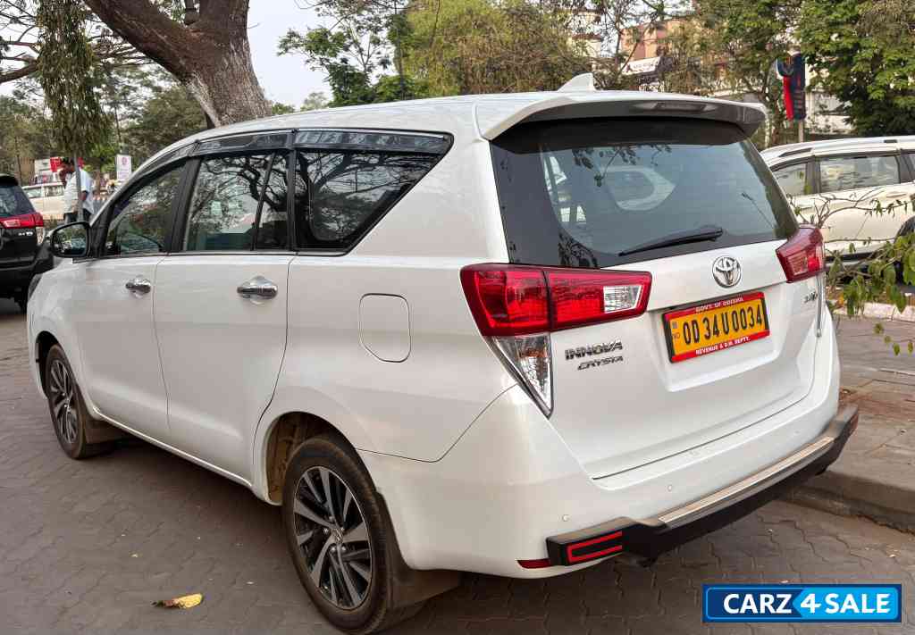 Toyota Innova Innova Crysta ZX 2024 model