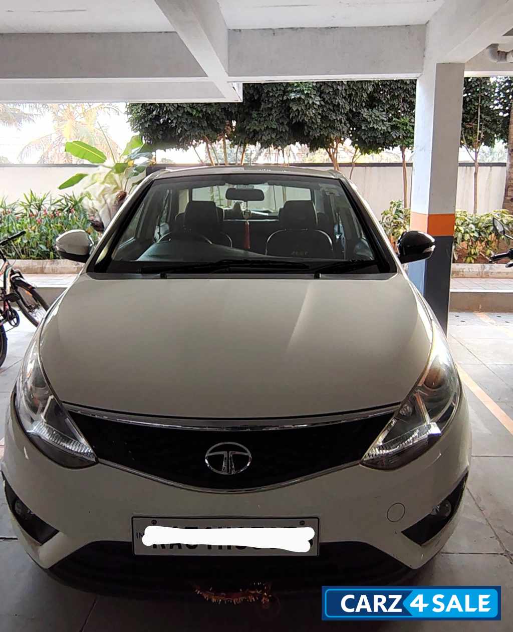 Tata Zest XMS Petrol
