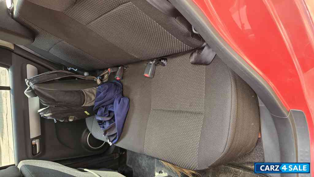 Maruti Suzuki Swift V I