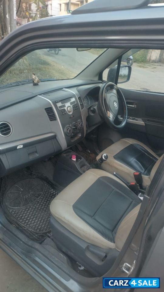 Maruti Suzuki Wagon R VXI