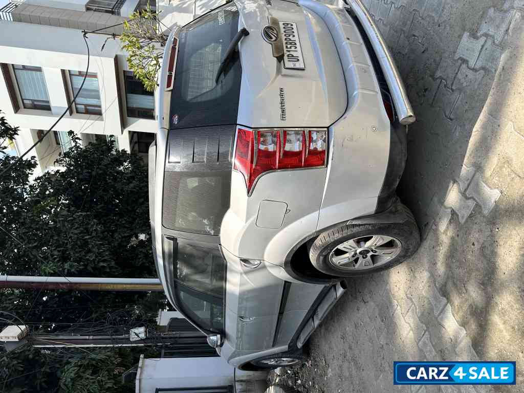 Mahindra XUV 500 W6 Mahindra XUV 500 W6