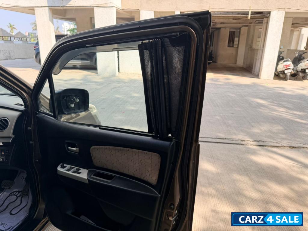 Maruti Suzuki Wagon R VXI AMT