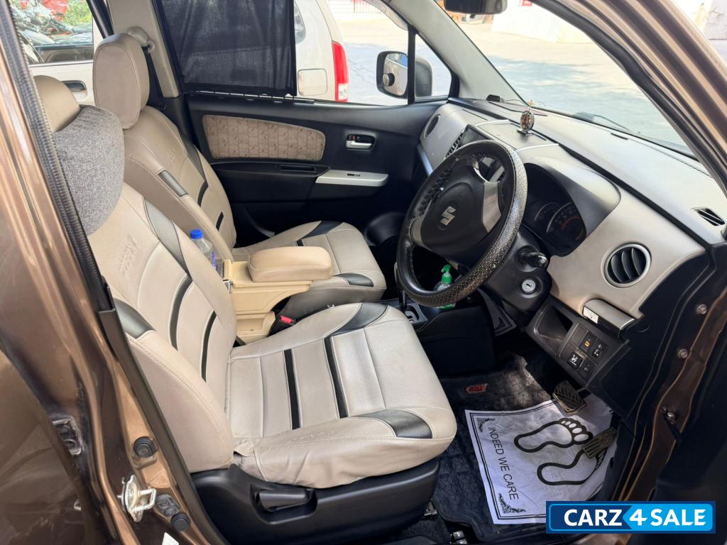 Maruti Suzuki Wagon R VXI AMT