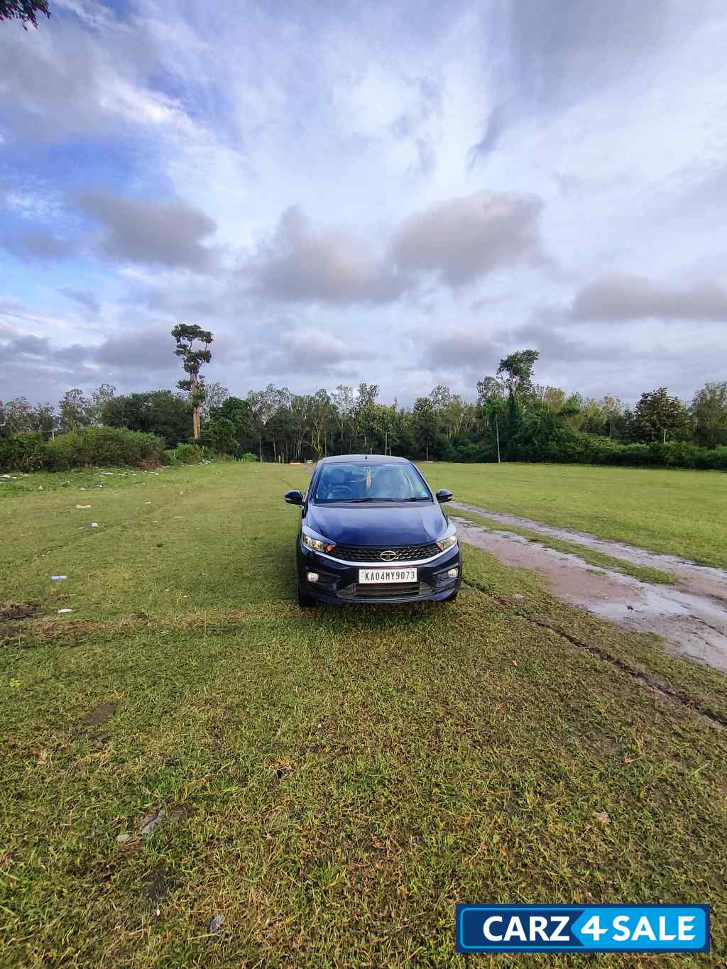 Arizona Blue Tata Tiago Zx+