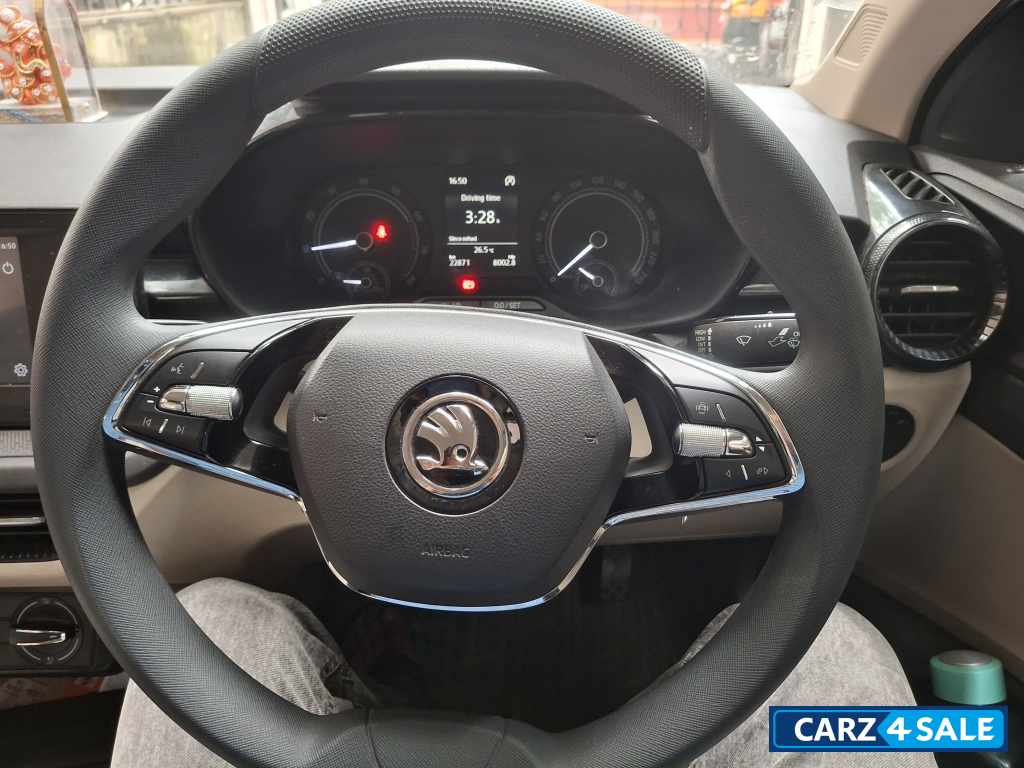 Skoda Slavia Active 1.0