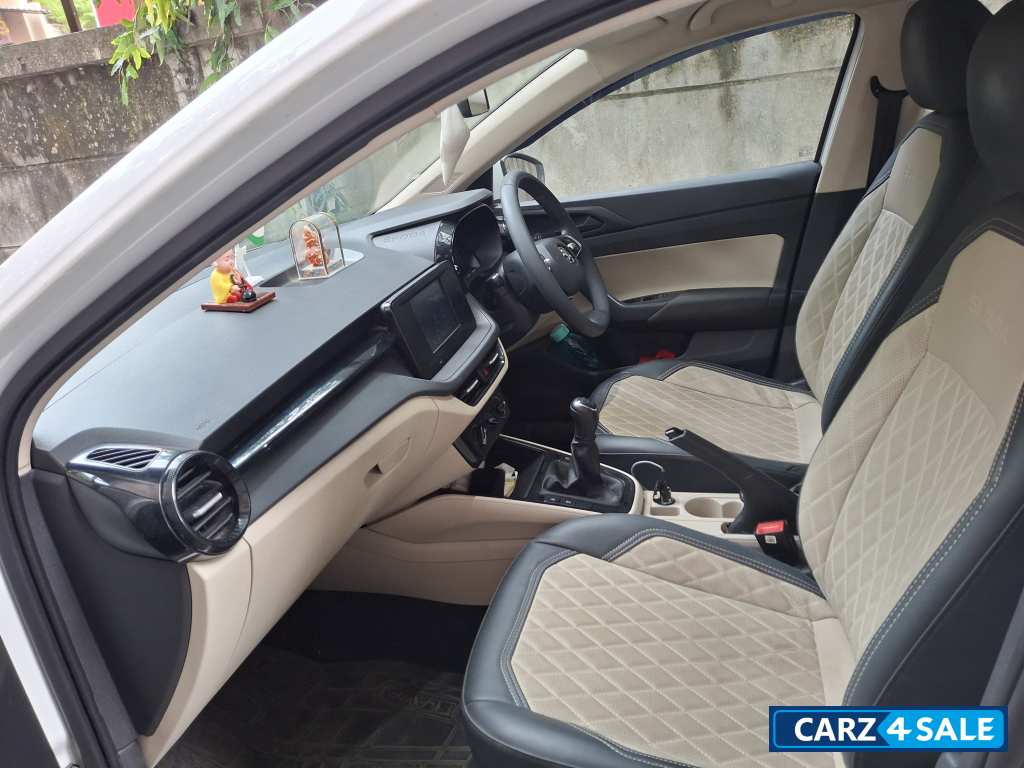 Skoda Slavia Active 1.0