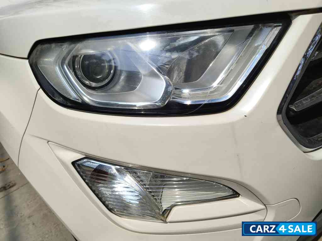 Diamond White Ford Ecosport 1.5L TDCi Titanium