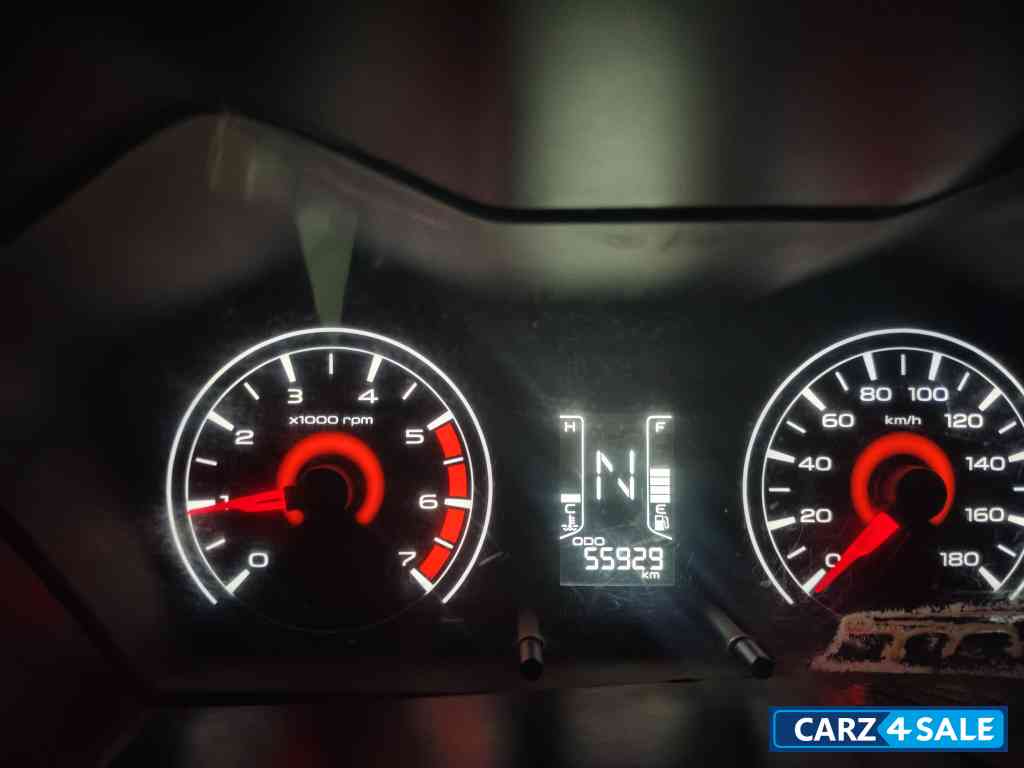 Mahindra KUV100 K4 Diesel