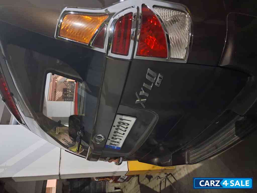 Mahindra Xylo Mahindra Xylo