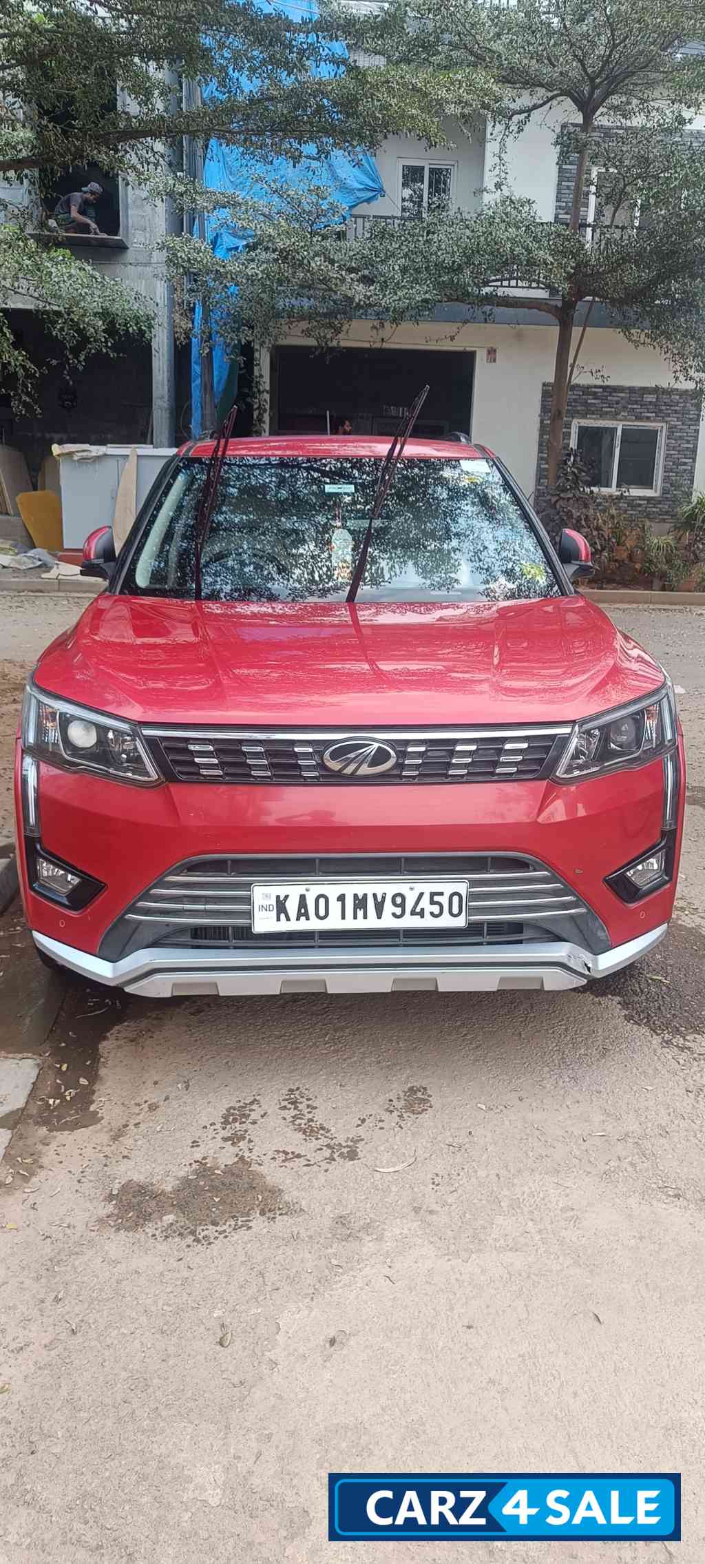 Mahindra XUV300 W8 (0) Automatic Petrol