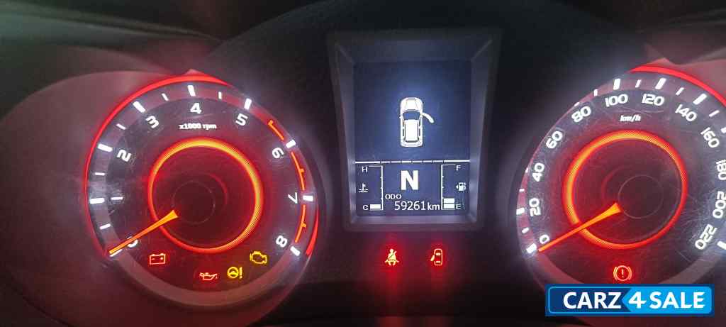 Mahindra XUV300 W8 (0) Automatic Petrol