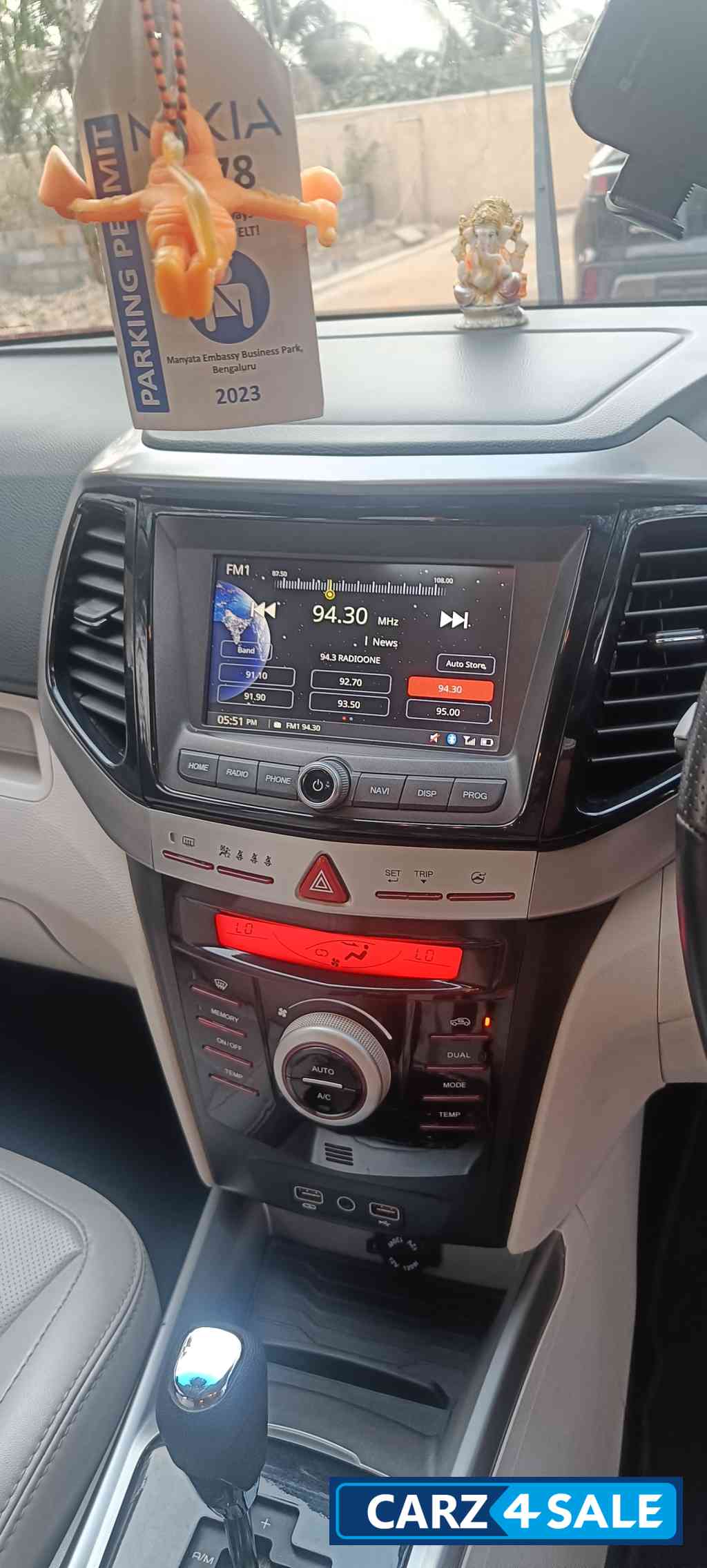 Mahindra XUV300 W8 (0) Automatic Petrol