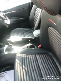 White Kia Sonet GTX IMT