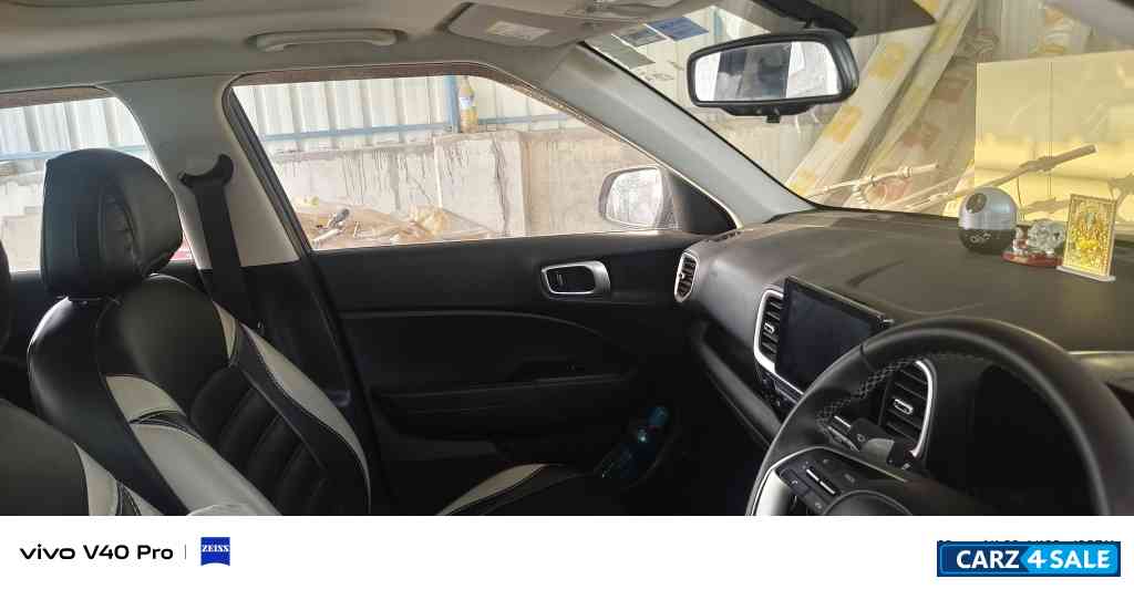 Hyundai Venue Dtc turbo fully automatic