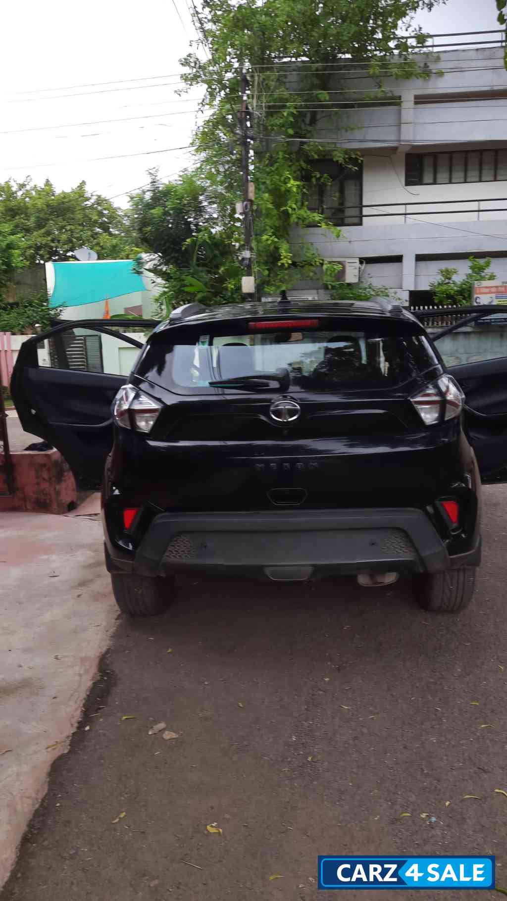 Tata Nexon XZ Plus Dark Edition Petrol MT