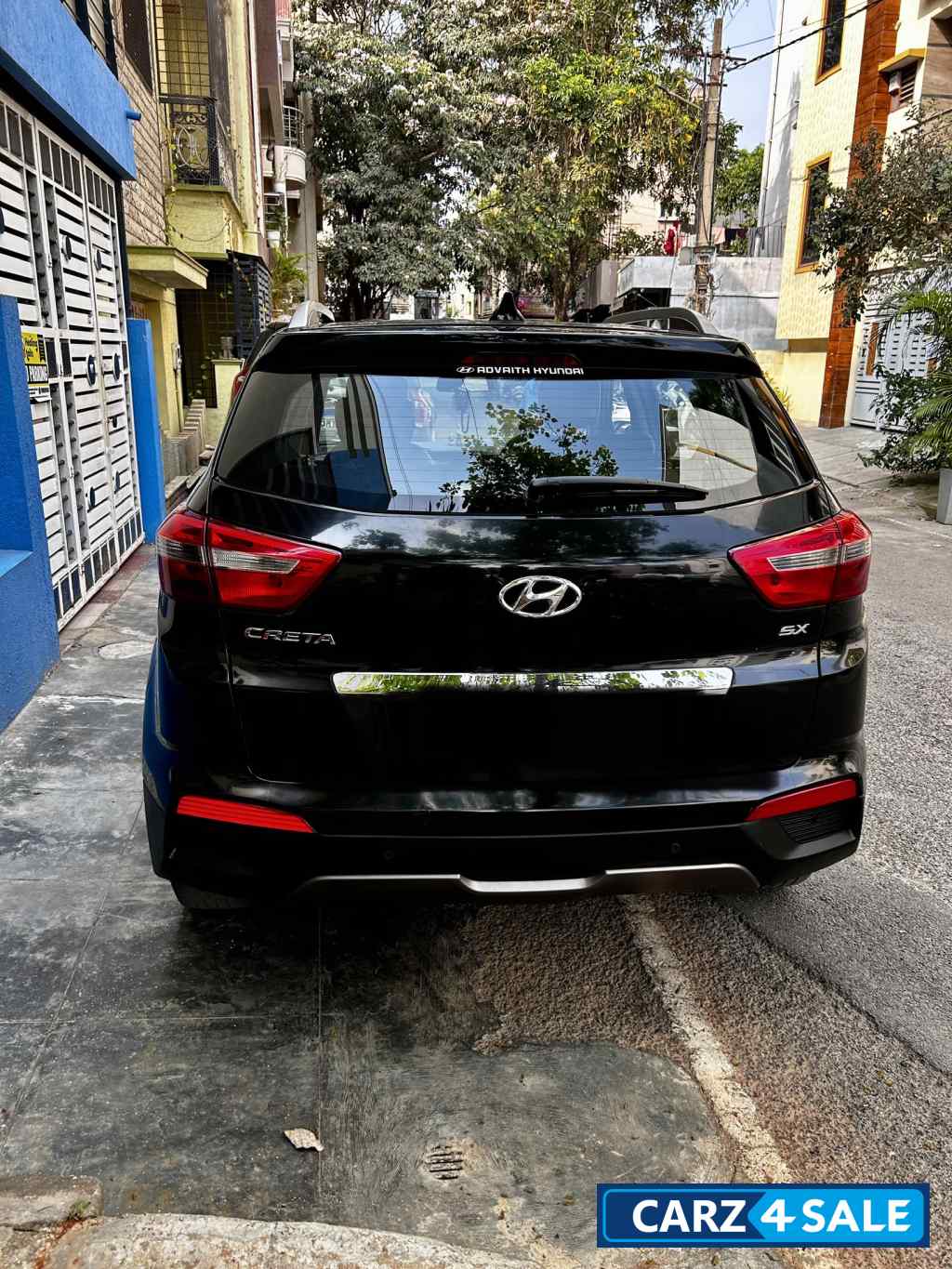 Phantom Black Hyundai Creta SX plus petrol MT